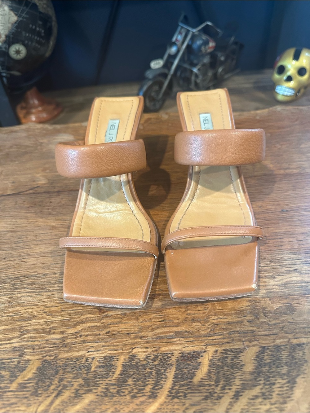 Neil J. Rodgers Minimalist Tan Square-Toe Slide Heels - Picture 2 of 7